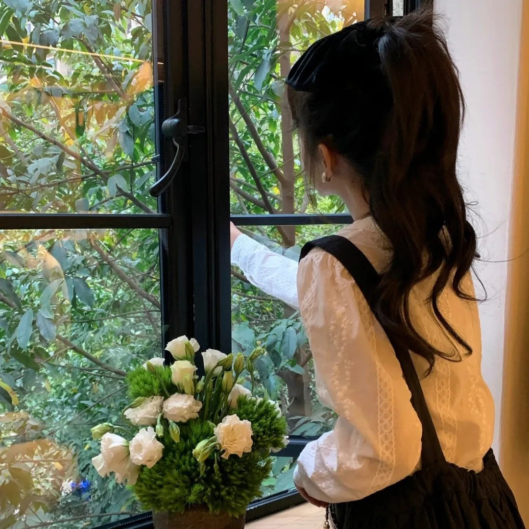 李佩西与五大王国的守护者